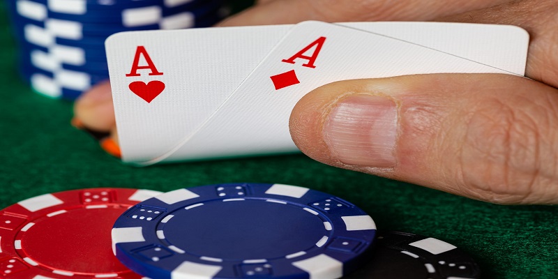 Nhận ngay Jackpot khi quay trúng thùng phá sảnh có quân J